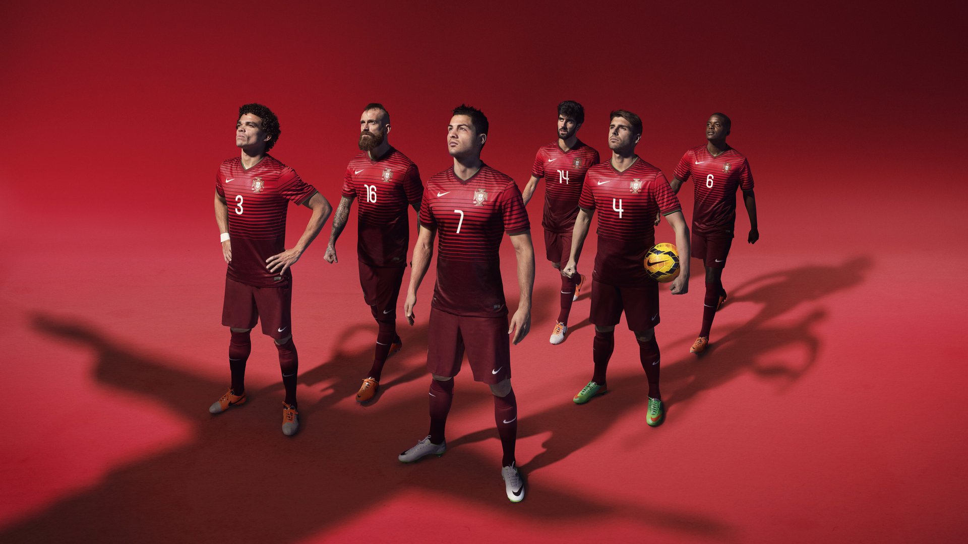 中国男篮的坚持赢得掌声，中国男篮虽败犹荣